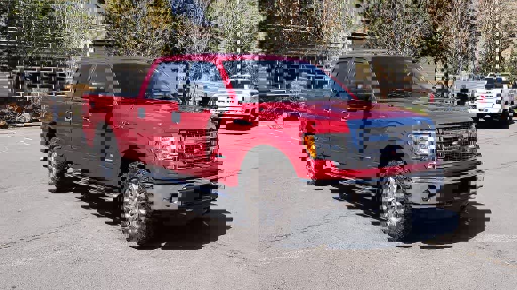 Used 2014 Ford F150 XLT w/ Equipment Group 302A Luxury AWD/4WD image 3