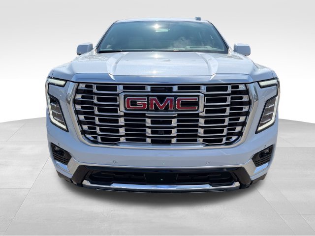 New 2026 GMC Yukon XL Denali w/ Denali Reserve Package AWD/4WD image 2