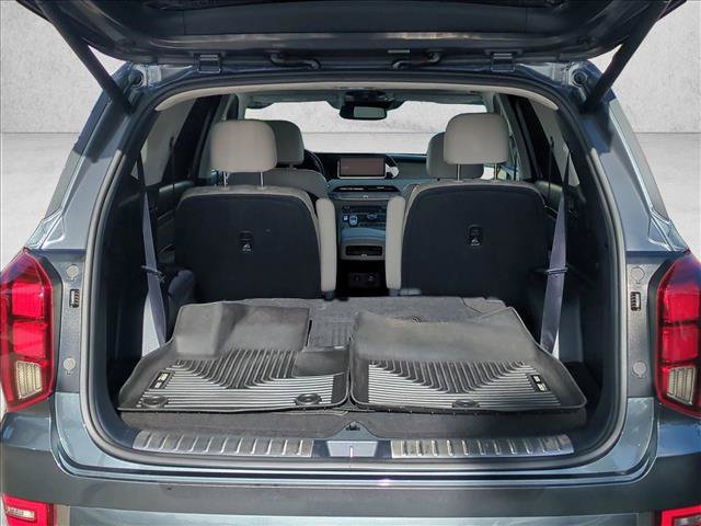 Used 2022 Hyundai Palisade Calligraphy w/ Cargo Package image 6