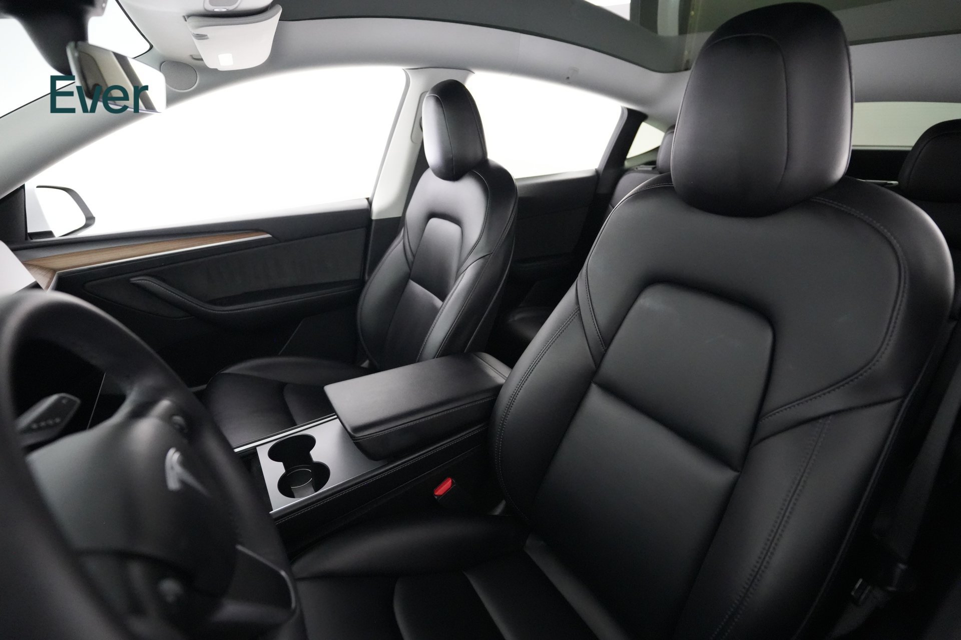 Used 2023 Tesla Model Y Long Range AWD/4WD image 4