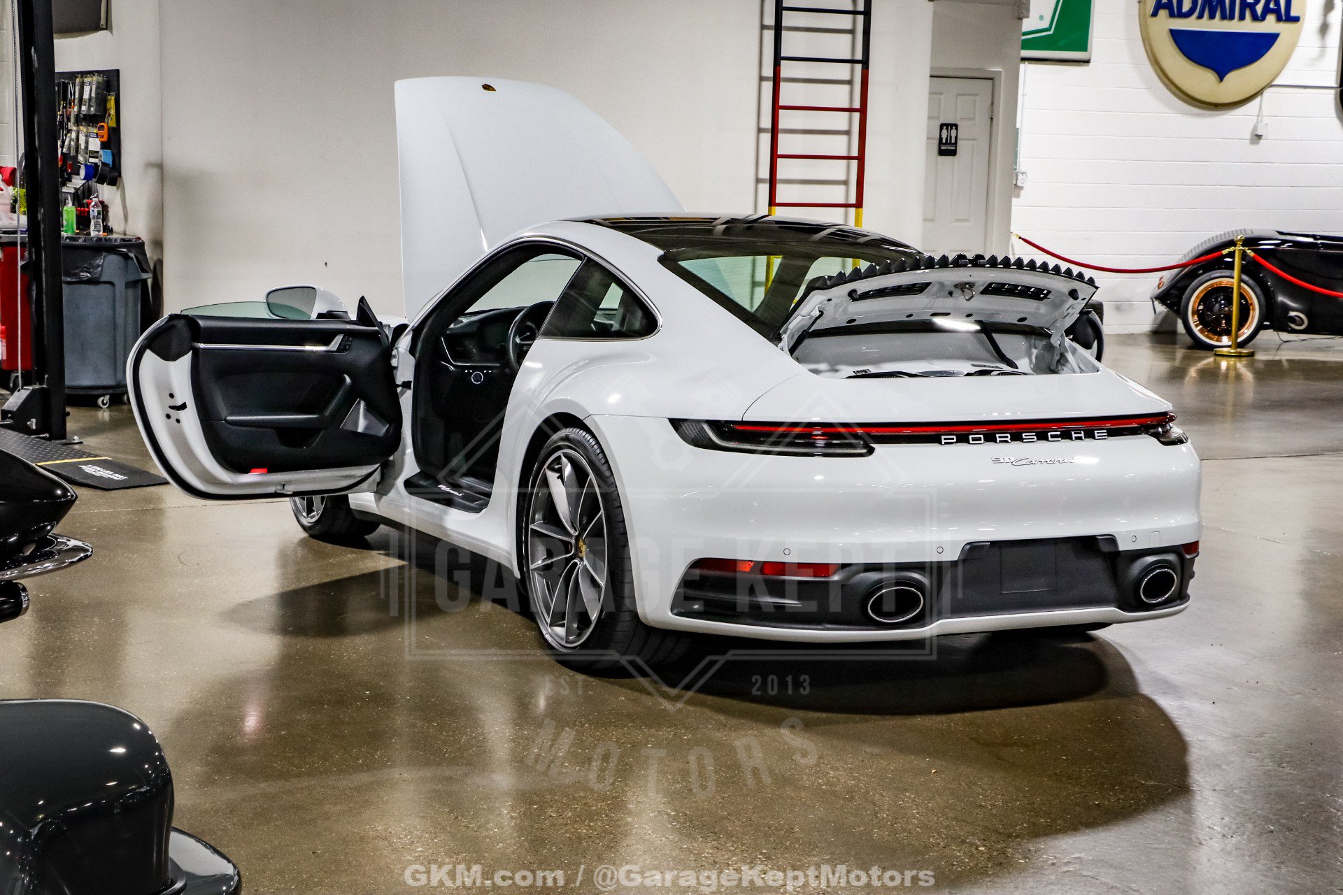Used 2024 Porsche 911 Carrera S RWD image 72