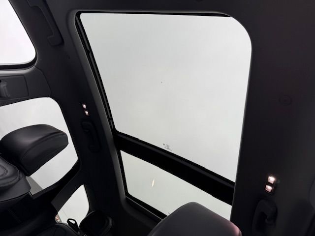 Used 2022 Lincoln Corsair AWD w/ Premium Package image 38