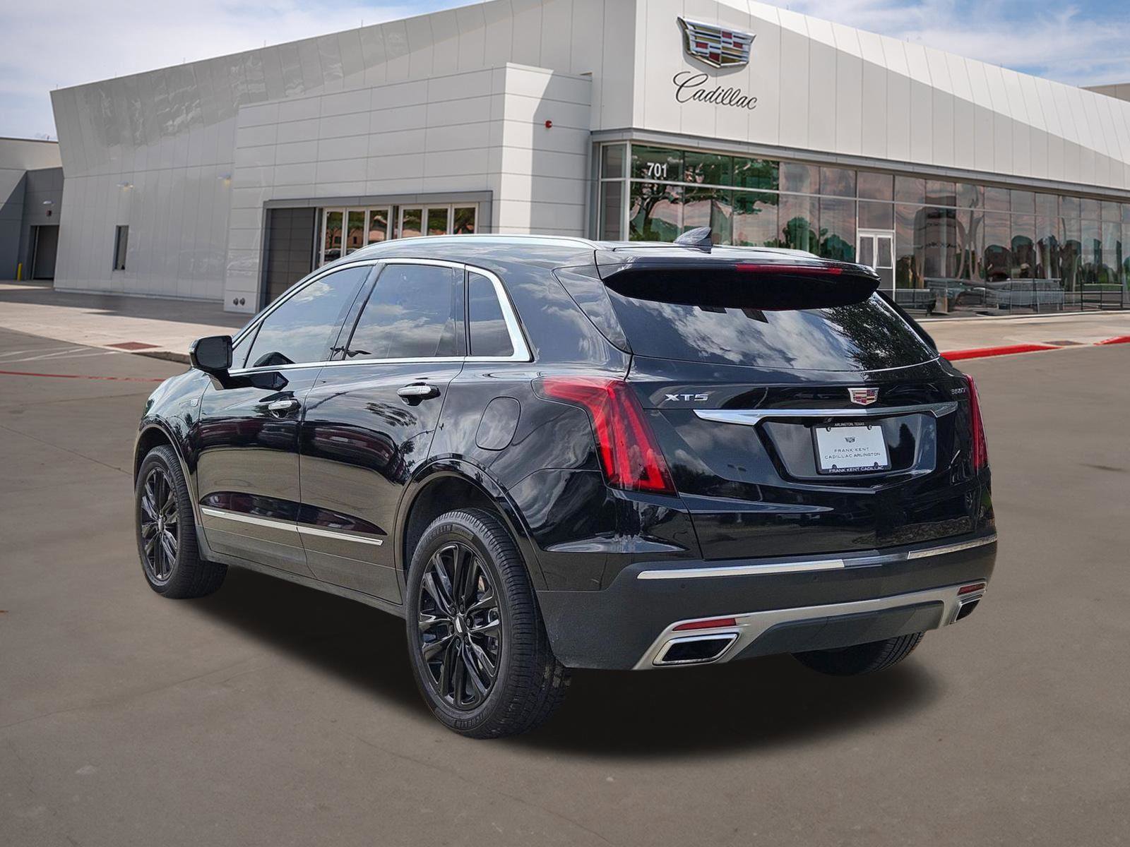 Used 2024 Cadillac XT5 Premium Luxury FWD image 4