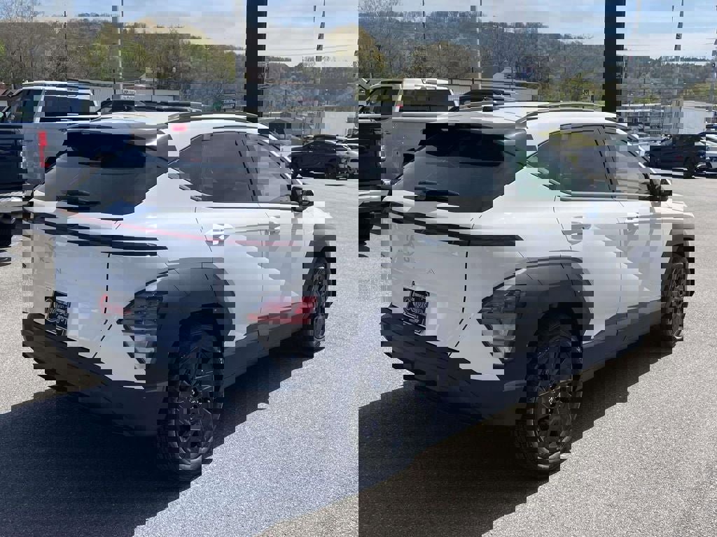 New 2026 Hyundai Kona SEL Sport FWD image 3