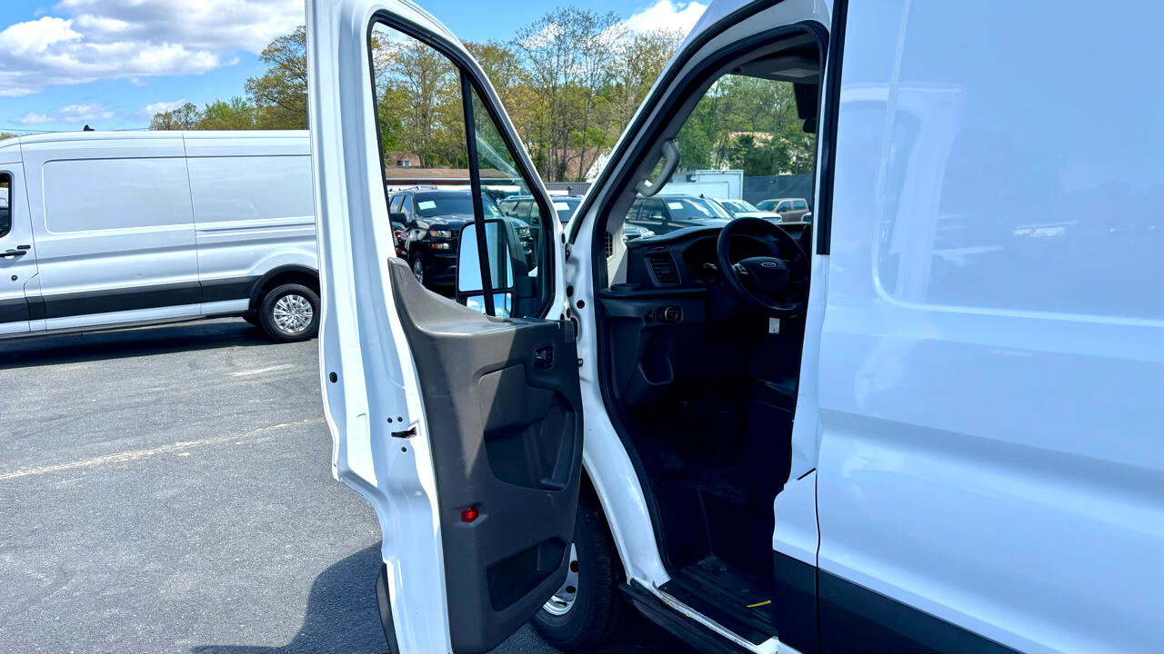 Used 2020 Ford Transit 250 Medium Roof w/ Load Area Protection Package image 15