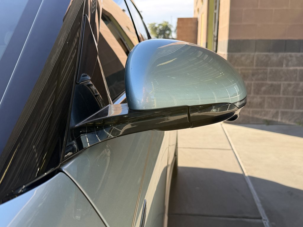 Used 2023 Genesis GV60 Performance image 12