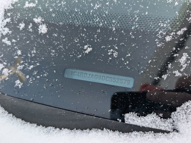 Used 2013 Dodge Durango SXT image 23