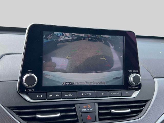 Used 2024 Nissan Altima 2.5 SR FWD image 26