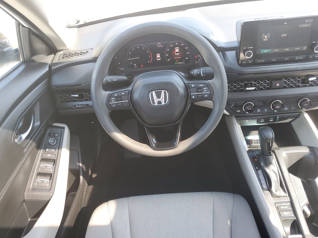 Certified 2025 Honda Accord SE image 27