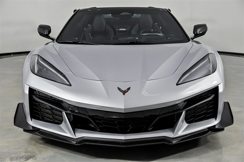 Used 2026 Chevrolet Corvette Z06 RWD image 4