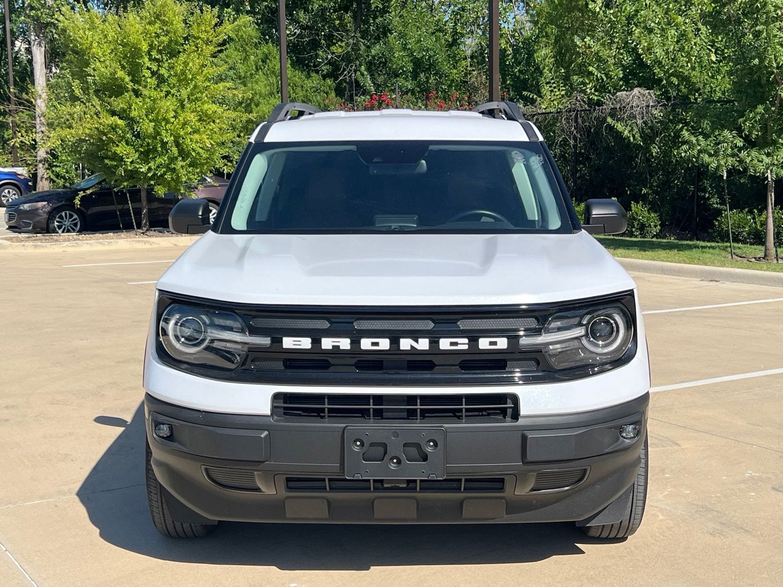 Used 2022 Ford Bronco Sport Outer Banks w/ Tech Package AWD/4WD image 2