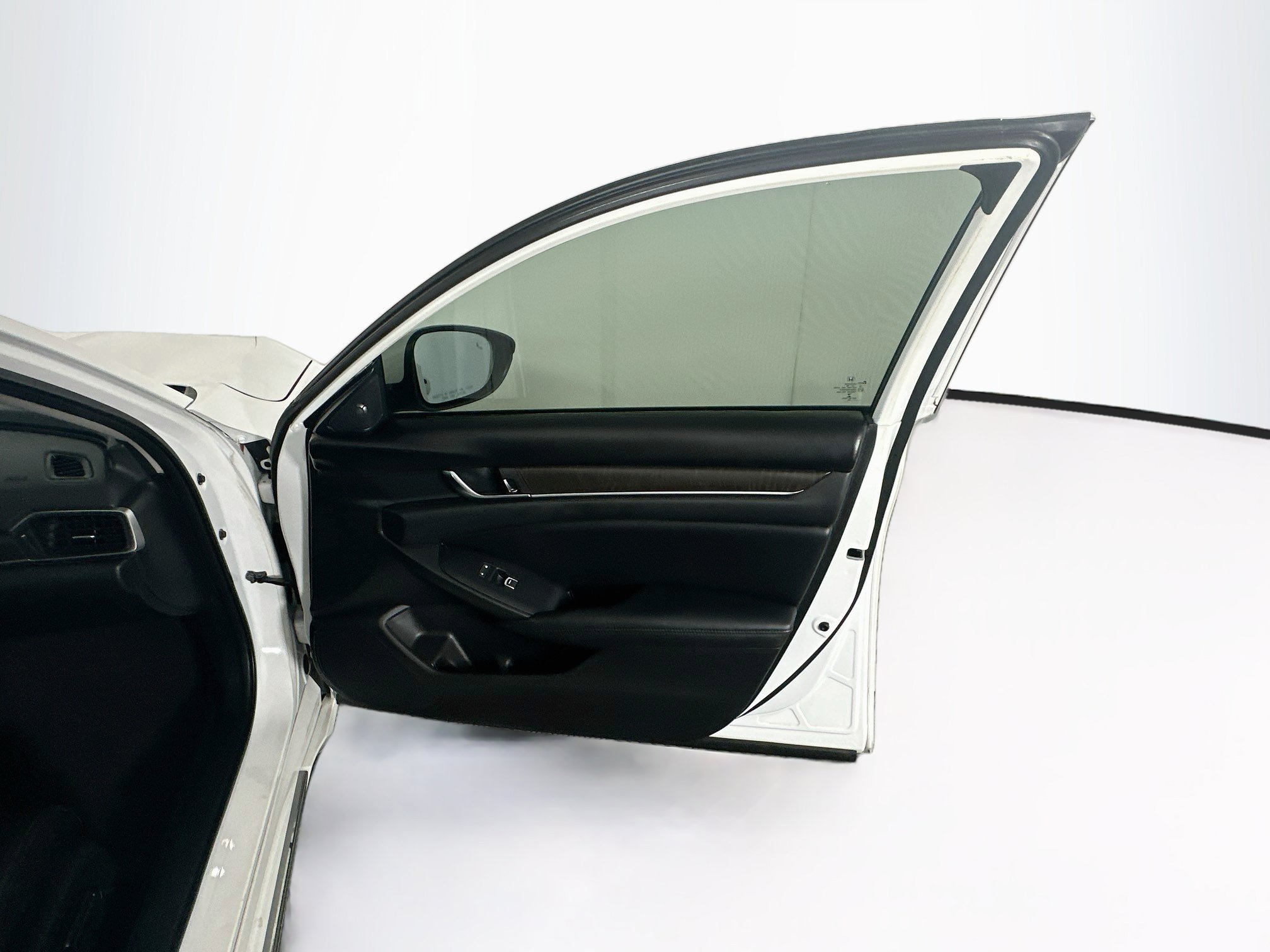 Used 2020 Honda Accord EX-L image 31