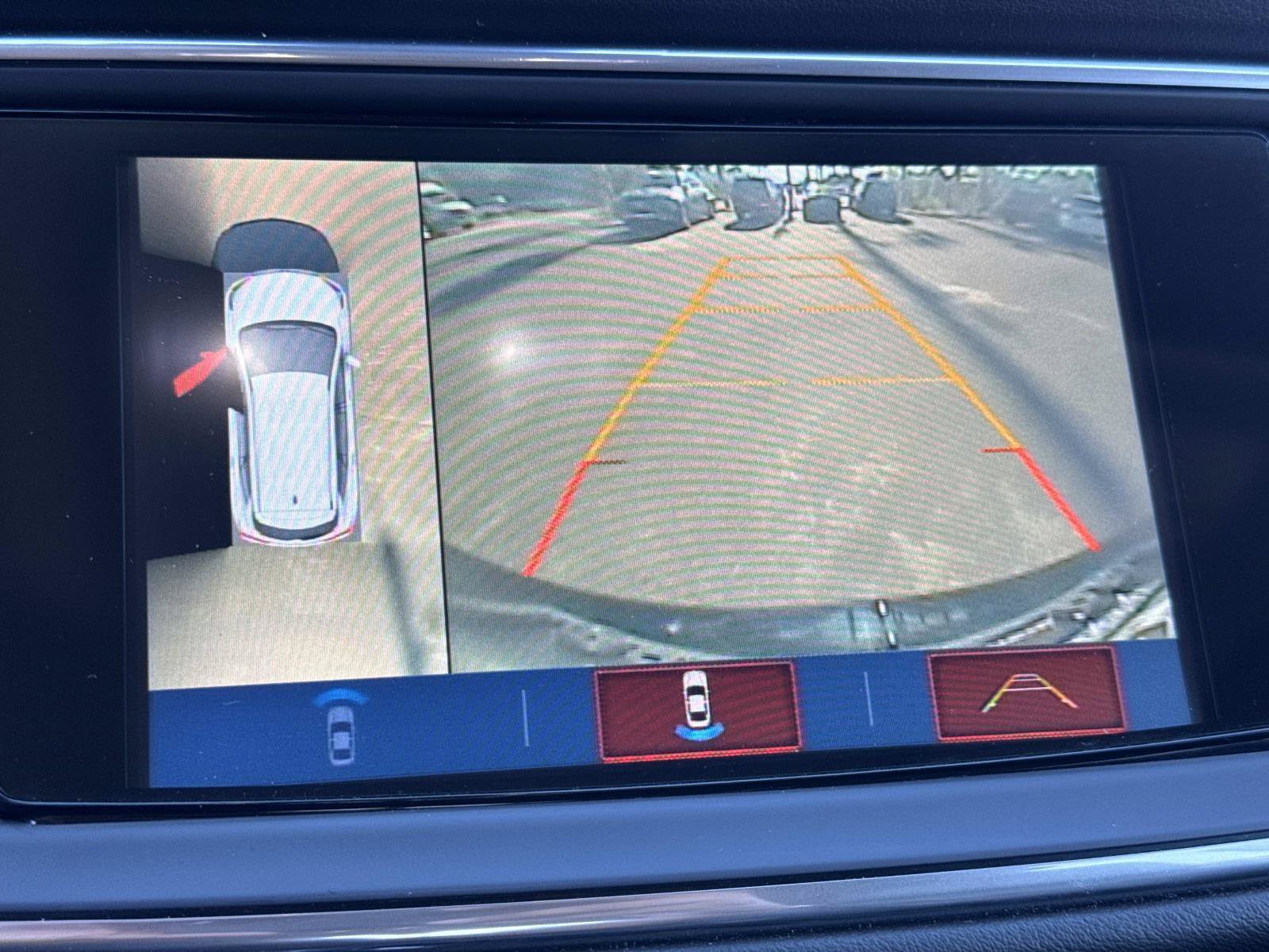 Used 2019 Buick Enclave Avenir w/ Avenir Technology Package FWD image 26