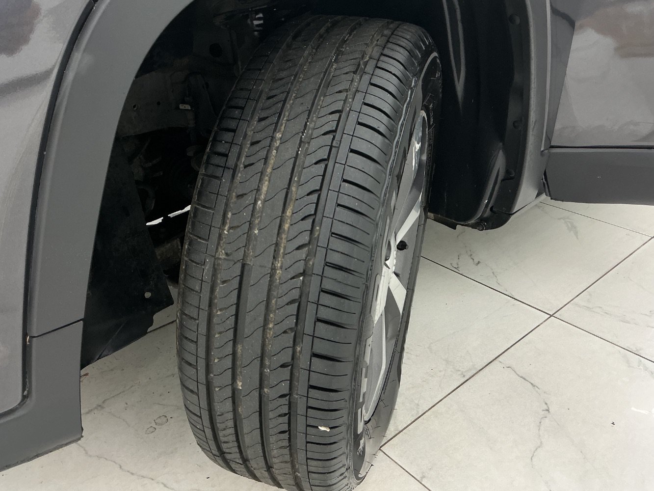 Used 2019 Jeep Cherokee Limited AWD/4WD image 45