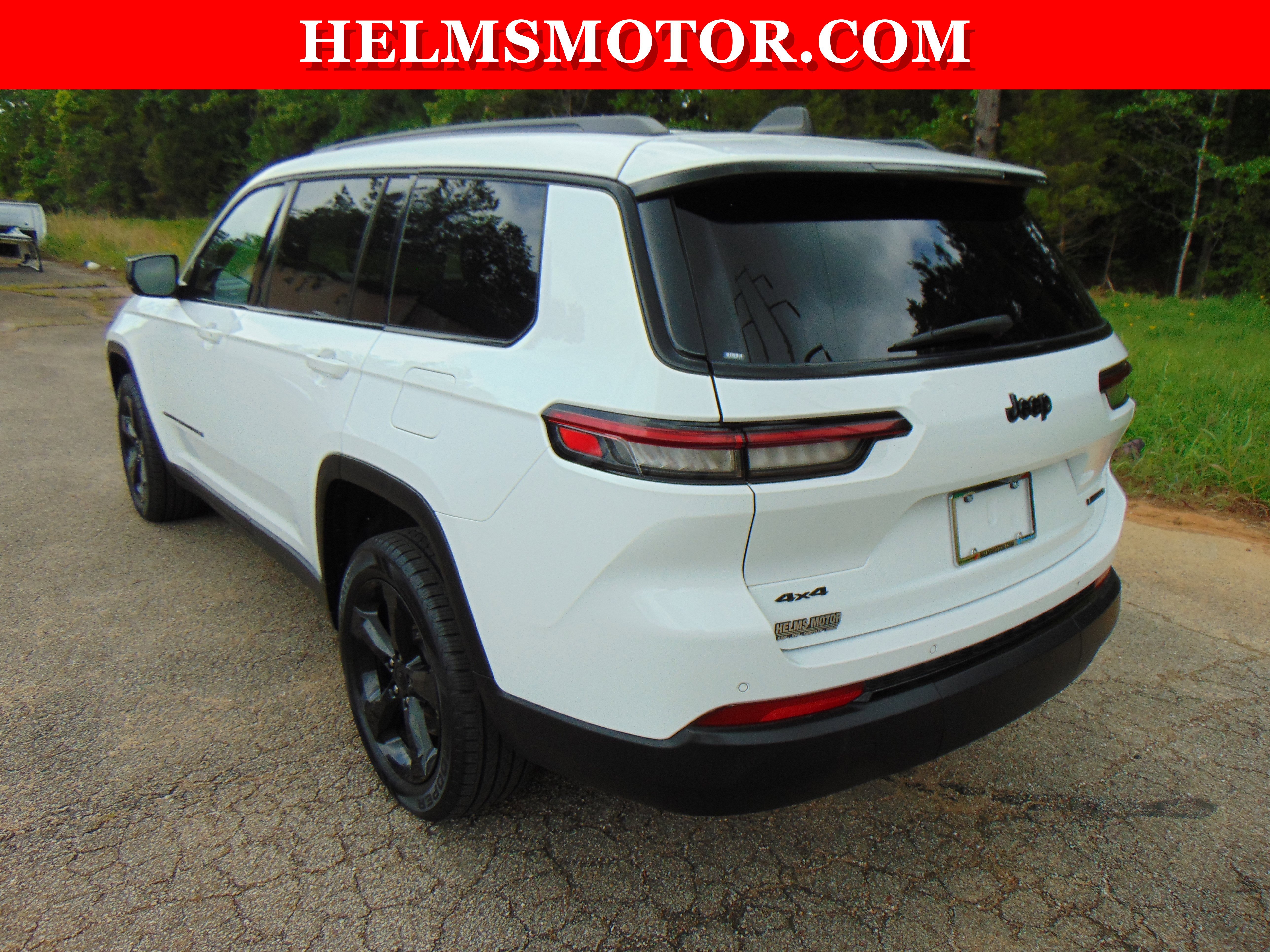 Certified 2024 Jeep Grand Cherokee L Limited w/ Black Appearance Package AWD/4WD image 9