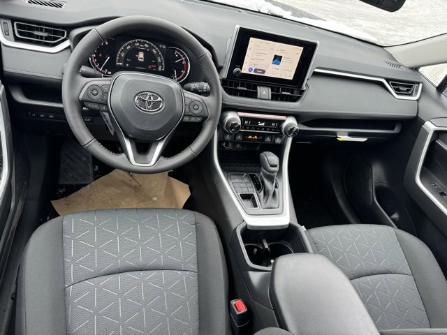 Used 2025 Toyota RAV4 XLE image 9