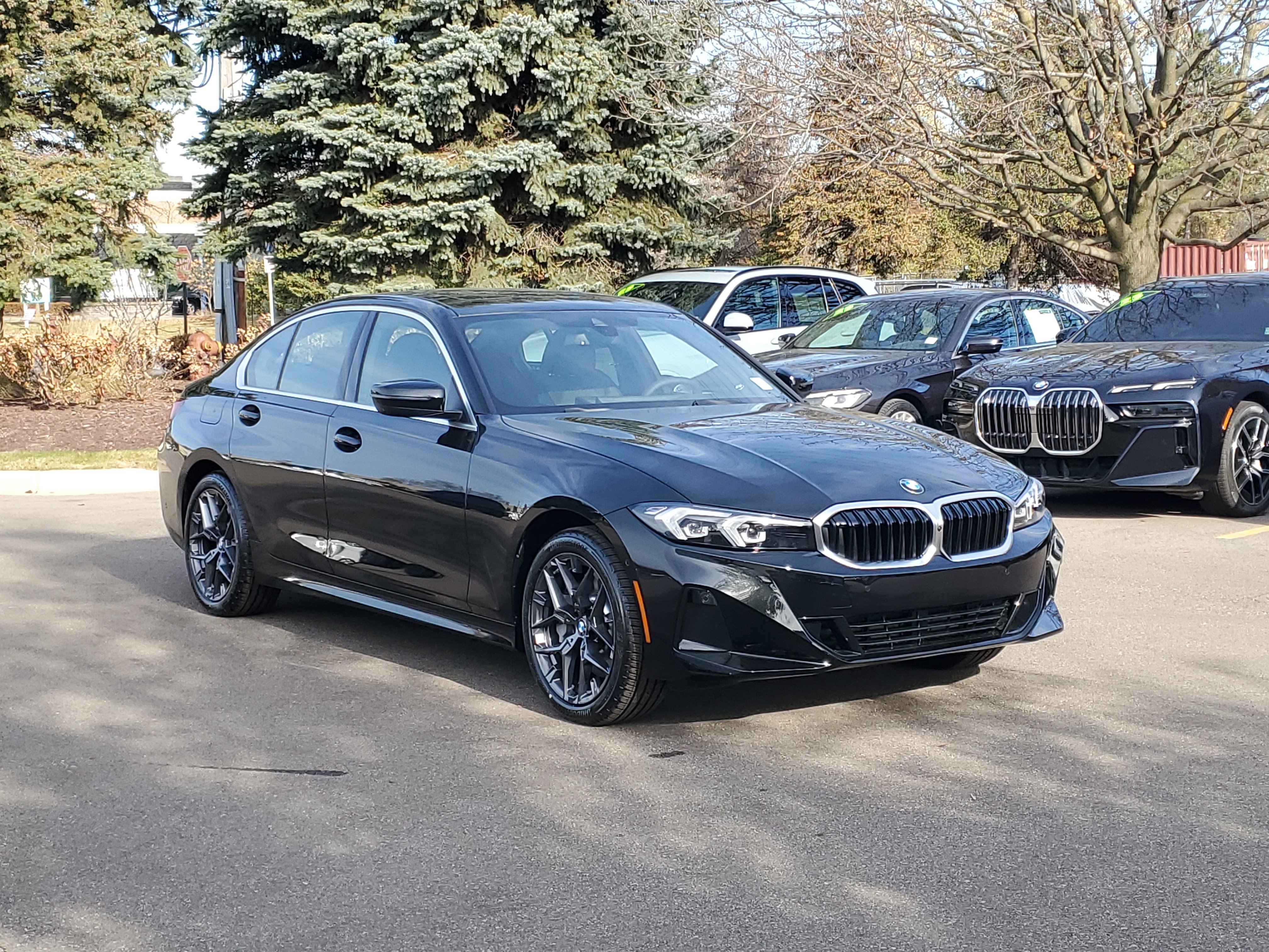 New 2026 BMW 330i xDrive Sedan w/ Convenience Package image 4