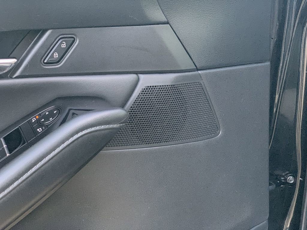 Used 2023 MAZDA CX-30 AWD 2.5 S w/ Preferred Package image 22