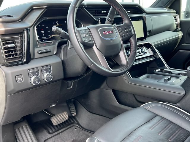 Used 2025 GMC Sierra 2500 AT4X AWD/4WD image 24