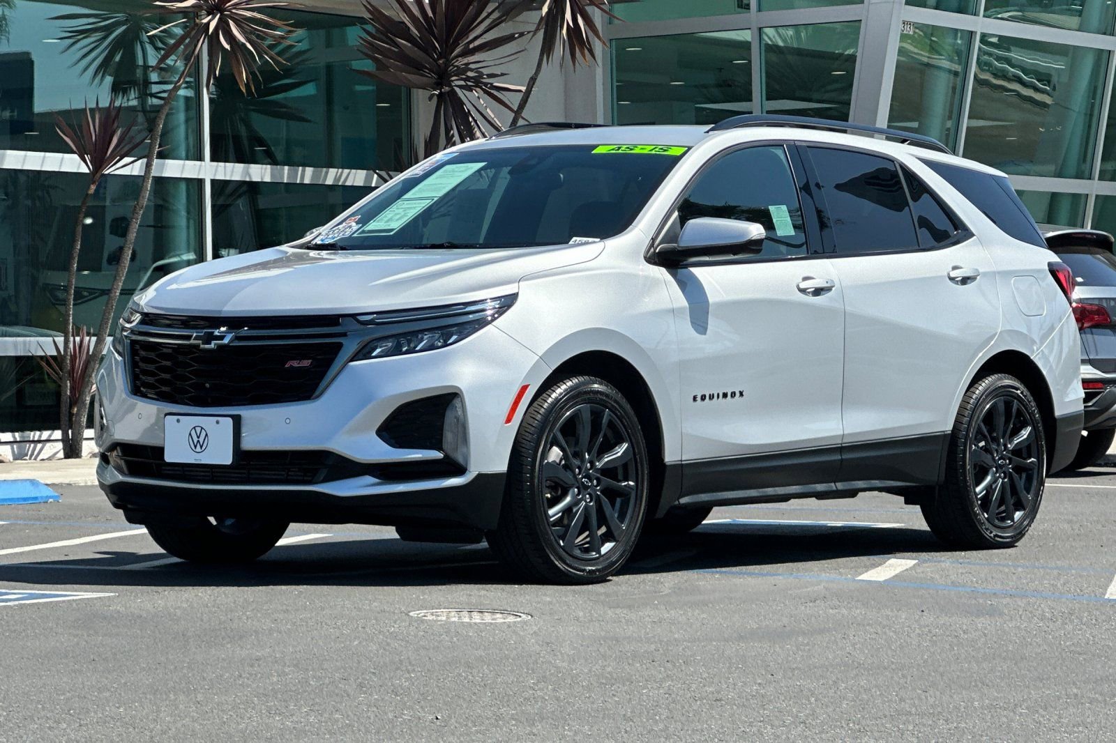 Used 2022 Chevrolet Equinox RS w/ RS Leather Package image 8