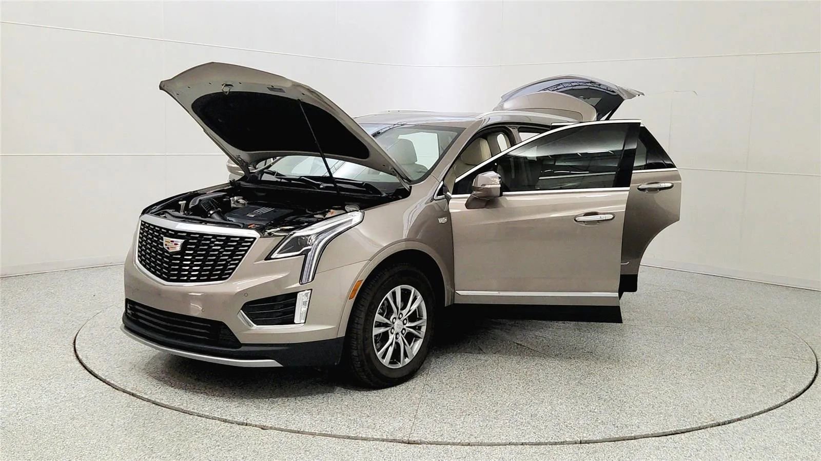 Used 2023 Cadillac XT5 Premium Luxury image 10