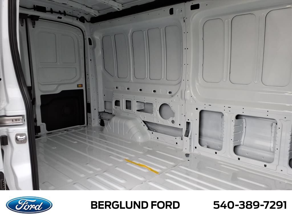 New 2026 Ford Transit 250 148 Medium Roof RWD image 12