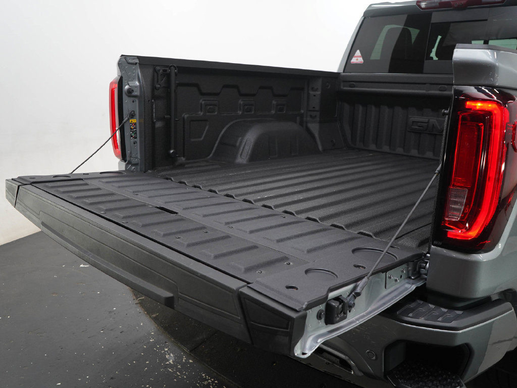 Used 2025 GMC Sierra 1500 Denali Ultimate AWD/4WD image 14