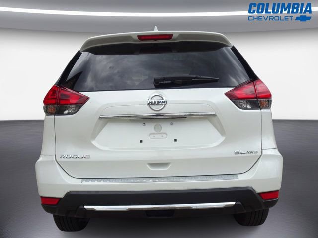 Used 2017 Nissan Rogue SL w/ SL Premium Package AWD/4WD image 5