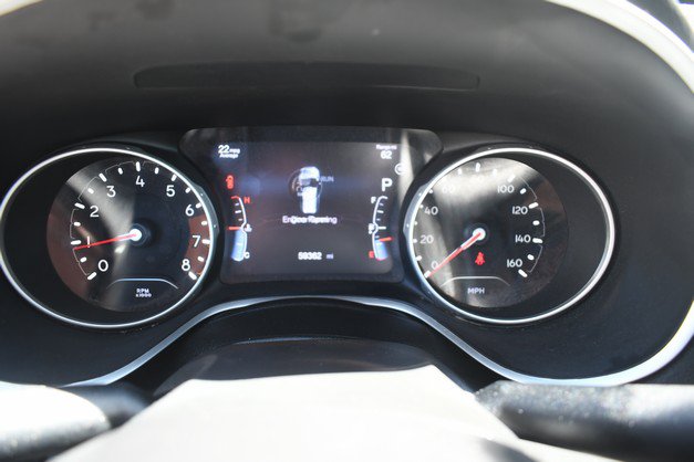 Used 2020 Jeep Compass High Altitude AWD/4WD image 32