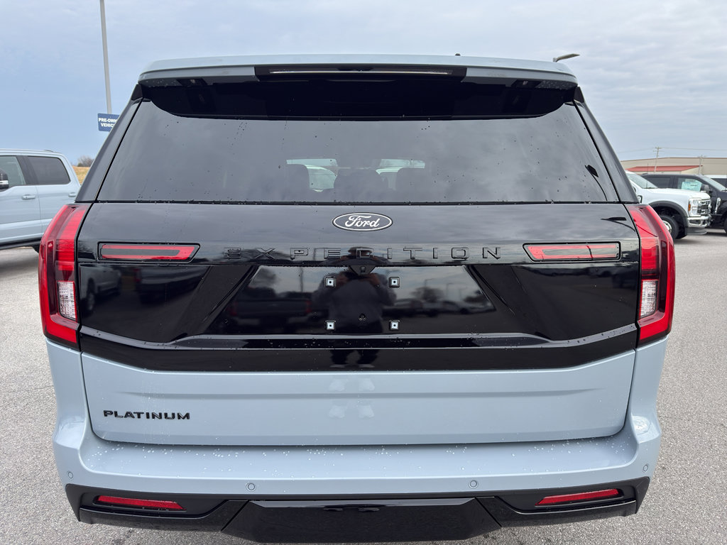 New 2025 Ford Expedition Platinum w/ Stealth Performance Package image 6