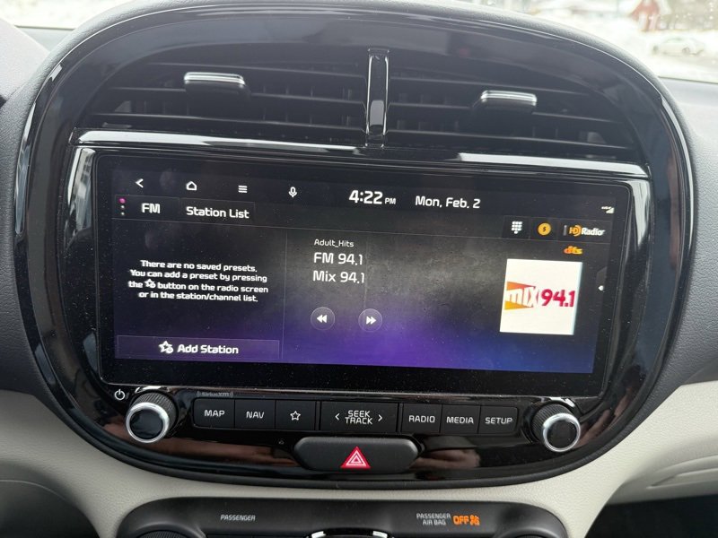 Certified 2025 Kia Soul EX image 9