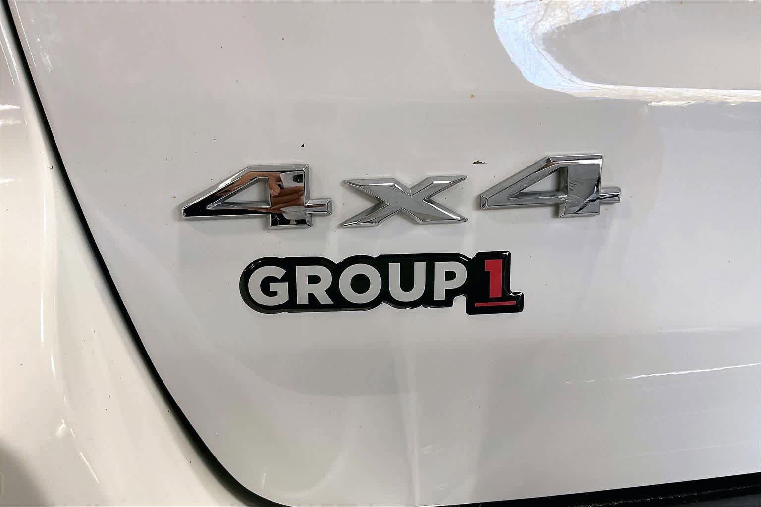 Used 2019 Jeep Grand Cherokee Limited AWD/4WD image 31