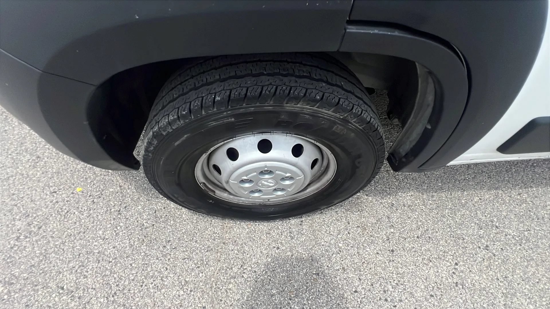 Used 2023 RAM ProMaster 2500 FWD image 35