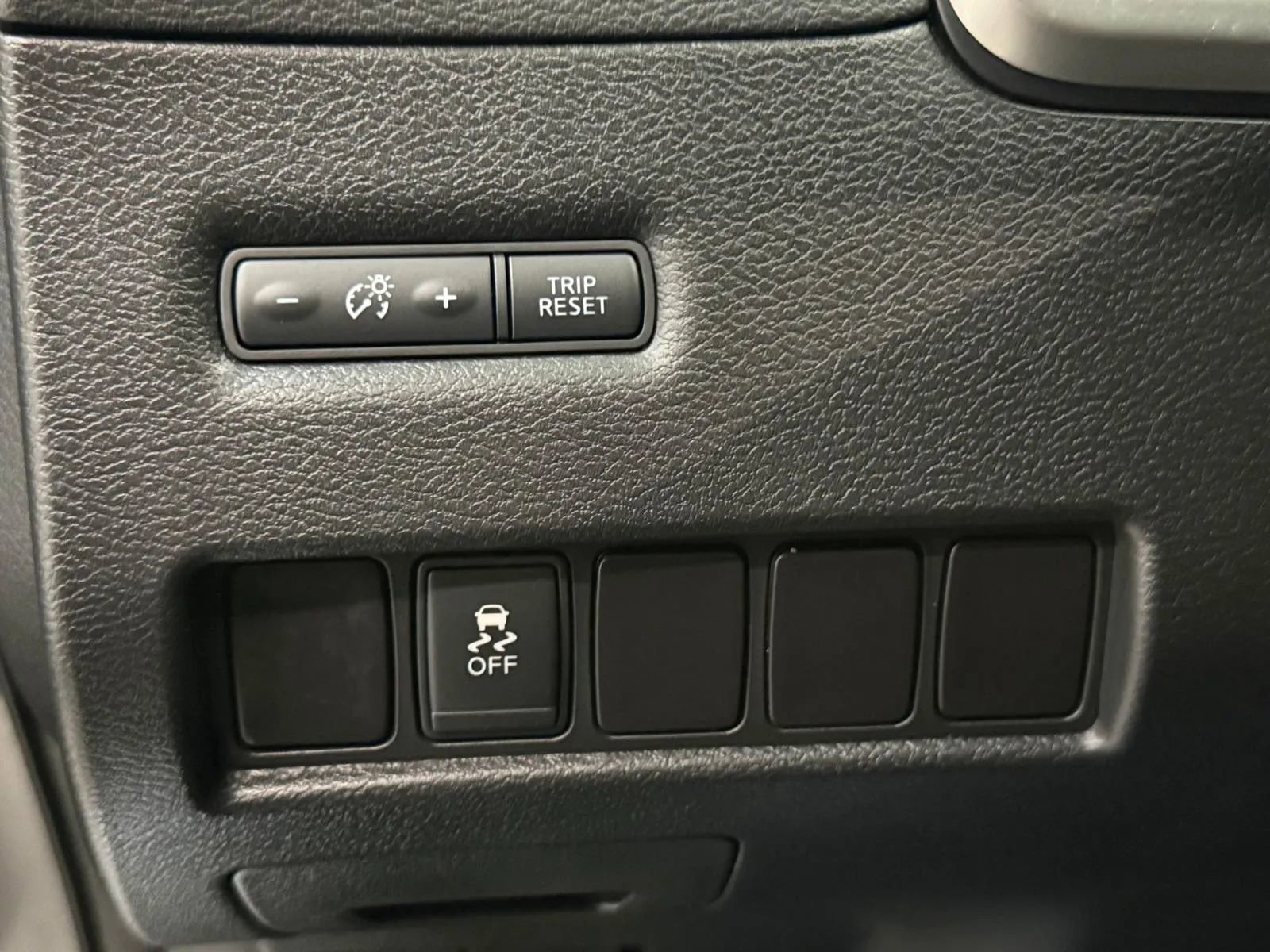 Used 2016 Nissan Murano SV image 29