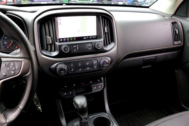 Used 2022 GMC Canyon AT4 w/ Trailering Package image 16