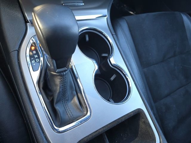 Used 2021 Jeep Grand Cherokee Laredo X image 16