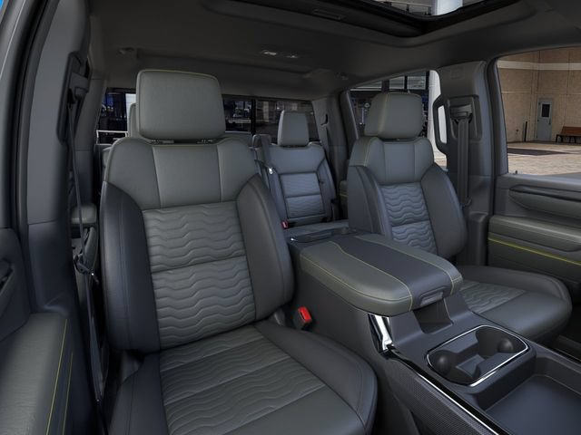 New 2026 Chevrolet Silverado 2500 ZR2 AWD/4WD image 16
