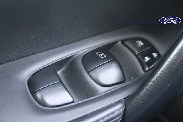 Used 2021 Nissan Rogue Sport SV image 20