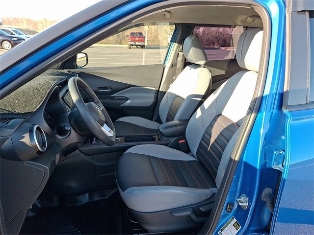 Used 2021 Nissan Kicks SR w/ SR Premium Package image 10