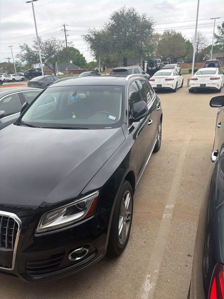 Used 2017 Audi Q5 2.0T Premium Plus w/ Technology Package image 16