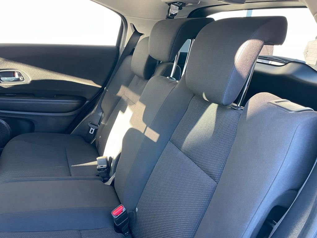 Certified 2017 Honda HR-V LX image 36