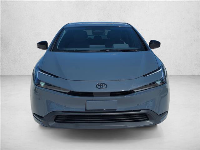 Used 2024 Toyota Prius LE FWD image 2