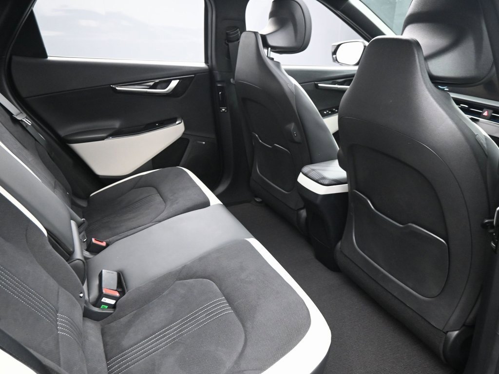 Used 2024 Kia EV6 GT-Line image 38