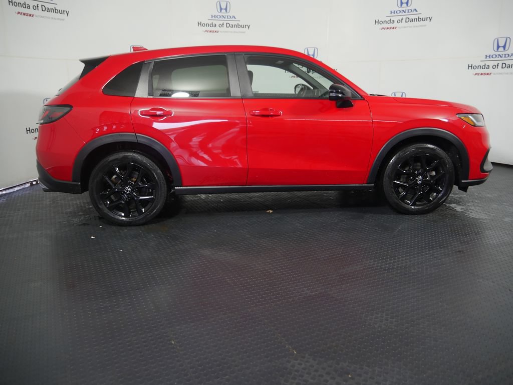 Certified 2024 Honda HR-V Sport image 3