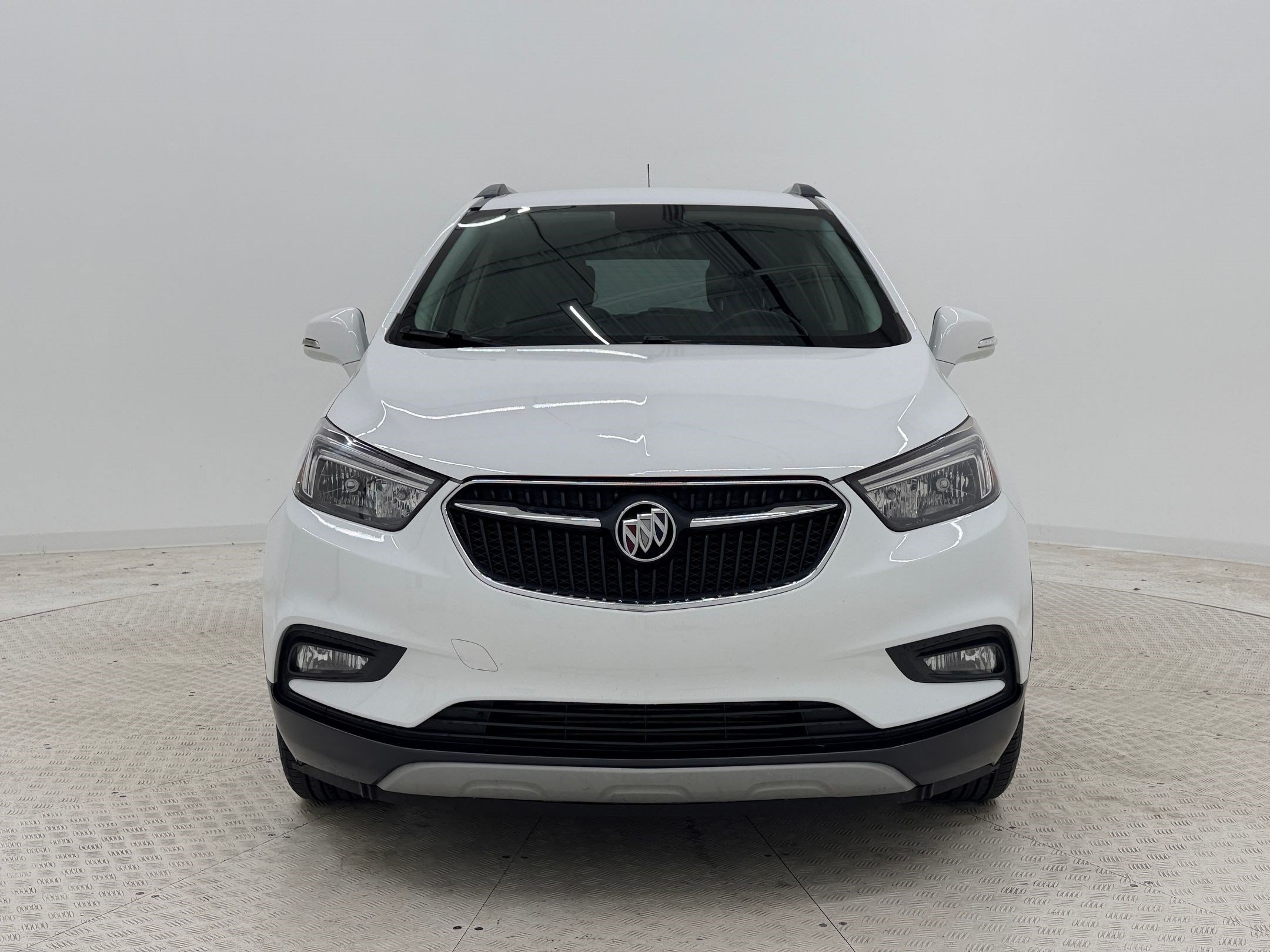 Used 2019 Buick Encore Sport Touring FWD image 6