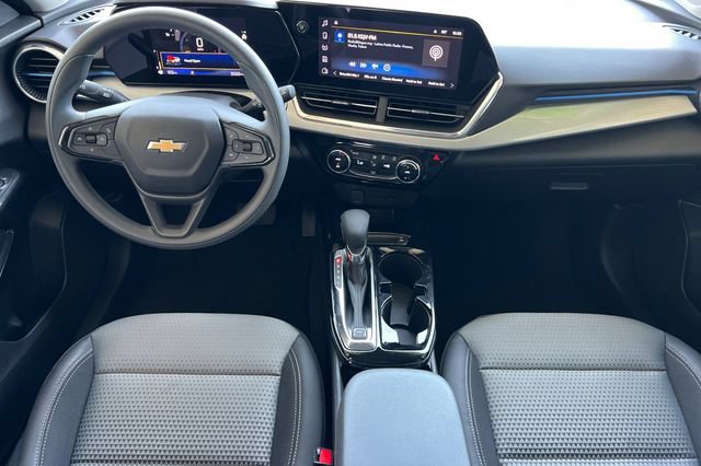 Used 2026 Chevrolet Trax LT FWD image 15
