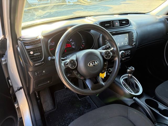 Used 2018 Kia Soul w/ Convenience Package image 7
