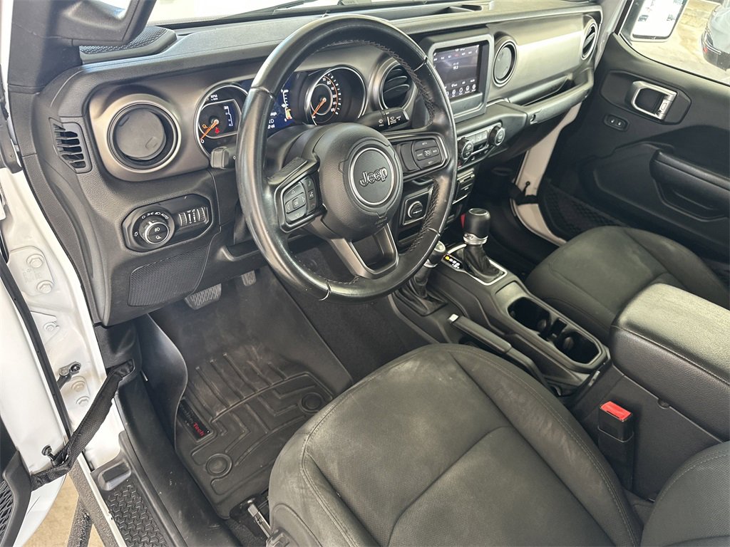 Used 2020 Jeep Gladiator Sport w/ Quick Order Package 24S image 12