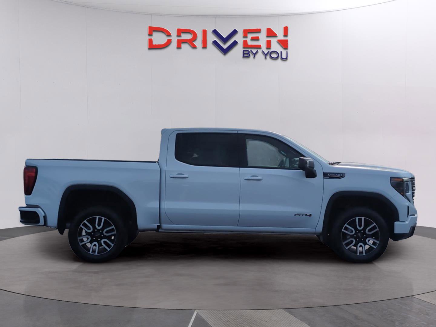 Used 2023 GMC Sierra 1500 AT4 w/ AT4 Premium Package AWD/4WD image 6