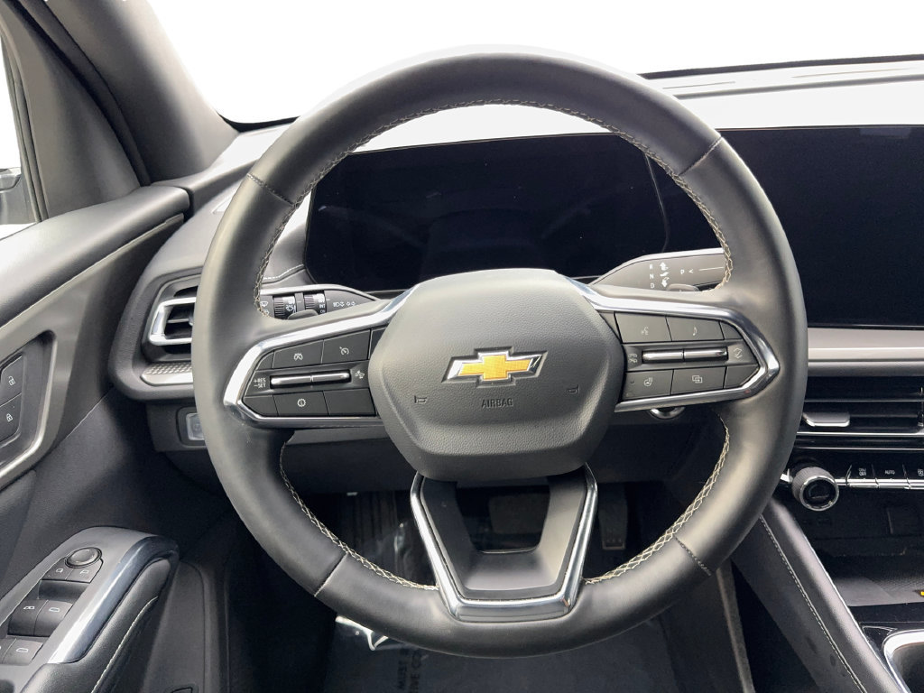 Used 2026 Chevrolet Traverse LT FWD image 62
